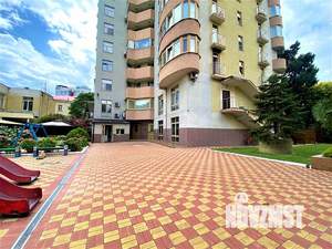 3-к квартира, вторичка, 72м2, 9/16 этаж