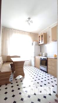 1-к квартира, вторичка, 62м2, 1/10 этаж