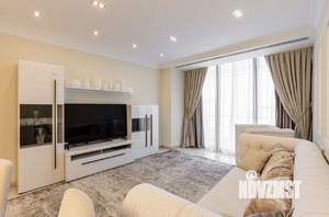 3-к квартира, вторичка, 132м2, 19/27 этаж